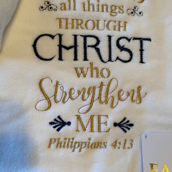 New with tags! Bath towels - Picture 3 of 4